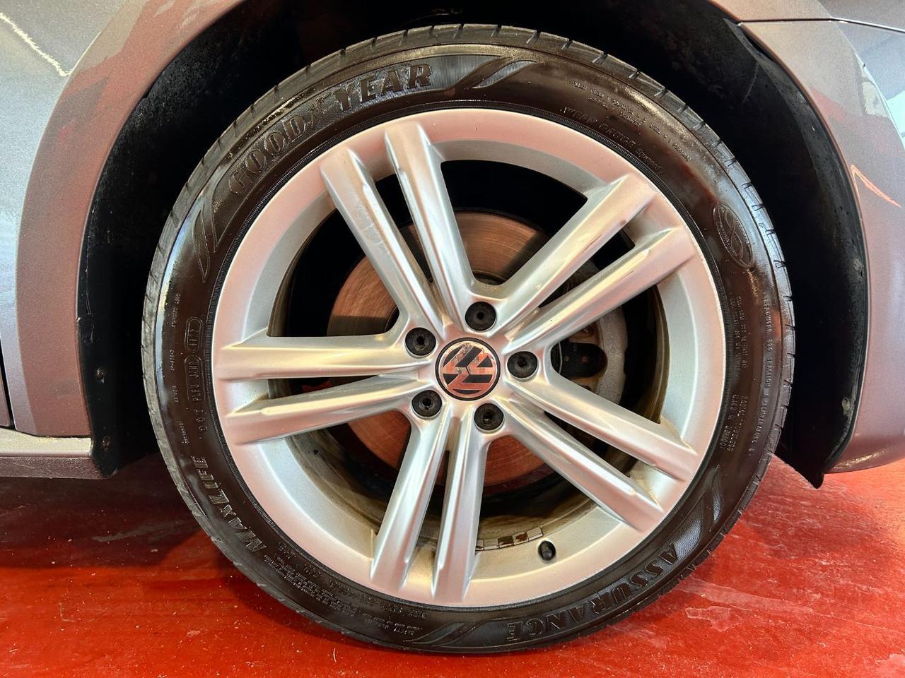 2014 Volkswagen Passat 2.5L SE Franklin OH