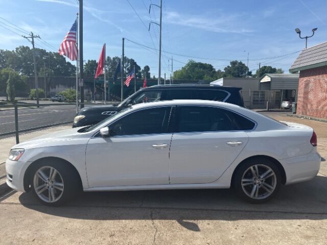 2014 Volkswagen Passat 2.5L SE