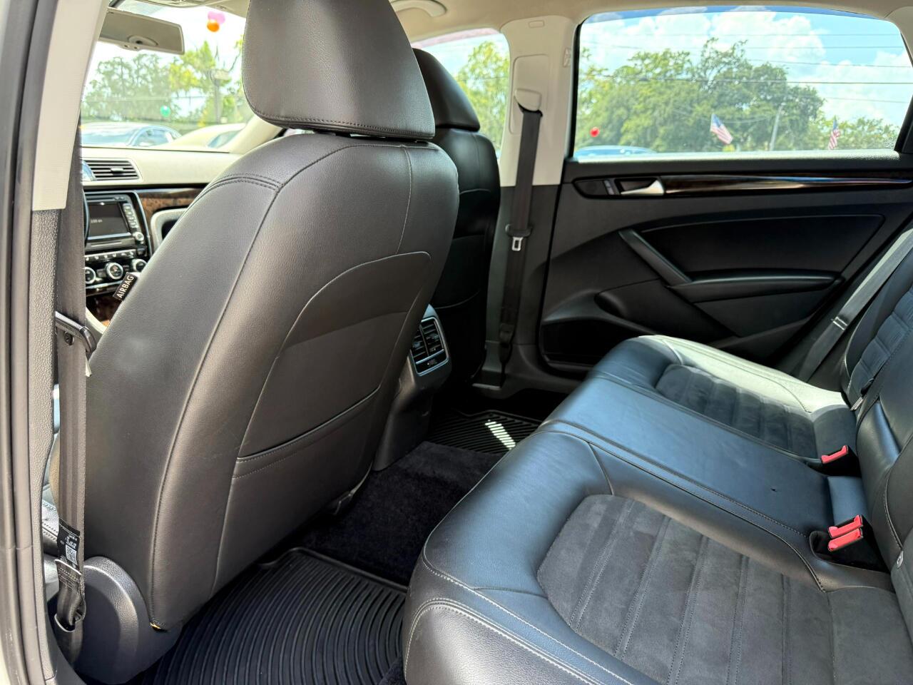 2014 Volkswagen Passat 4dr Sdn 2.0L DSG TDI SEL Premium Jacksonville FL