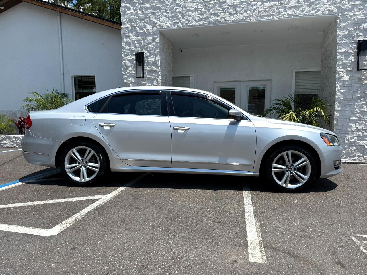 2014 Volkswagen Passat 4dr Sdn 2.0L DSG TDI SEL Premium Jacksonville FL