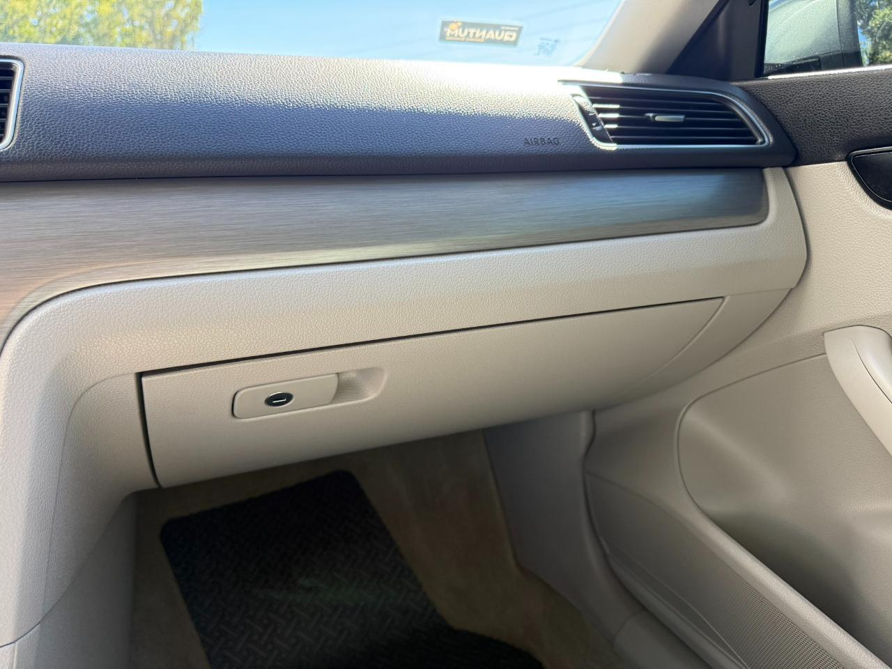 2014 Volkswagen Passat 4dr Sdn 2.0L Manual  TDI SE Jacksonville FL