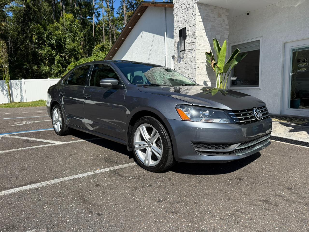 2014 Volkswagen Passat 4dr Sdn 2.0L Manual  TDI SE Jacksonville FL