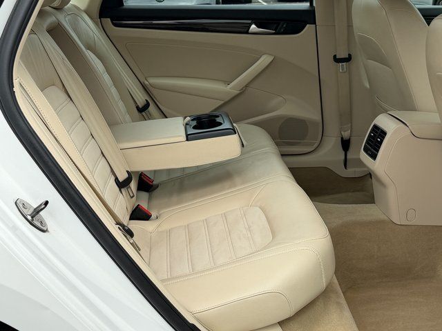 2014 Volkswagen Passat SEL Premium Springfield VA