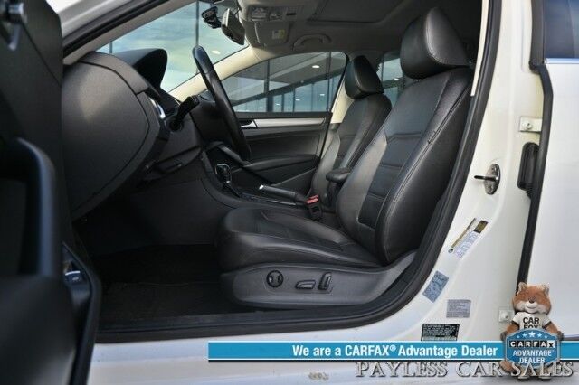2014 Volkswagen Passat TDI SE / Turbo Diesel / Automatic / Auto Start / Power & Heated Leather Seats / Sunroof / Navigation / Bluetooth / Back Up Camera / Cruise Control / Keyless Entry & Start / Aluminum Wheels / 40 MPG Anchorage AK 2014 Volkswagen Passat TDI SE / Turbo Diesel / Automatic / Auto Start / Power & Heated Leather Seats / Sunroof / Navigation / Bluetooth / Back Up Camera / Cruise Control / Keyless Entry & Start / Aluminum Wheels / 40 MPG Anchorage AK