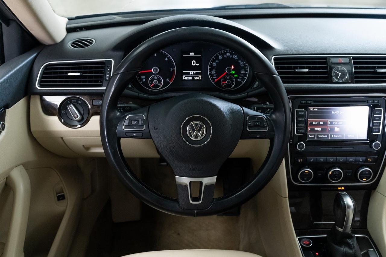 2014 Volkswagen Passat TDI SEL Premium Heated Seats Moonroof Back-Up Camera Portland OR