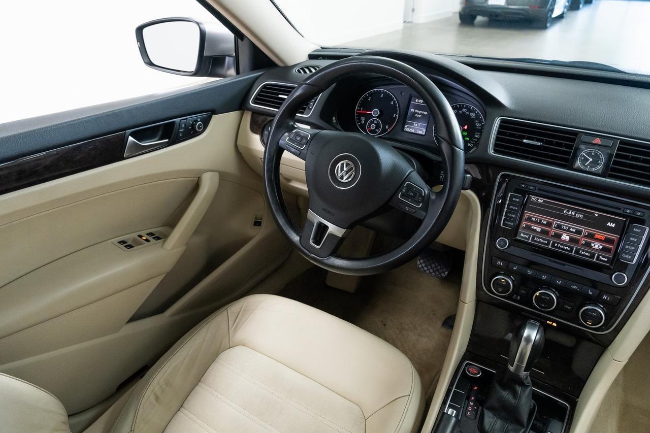 2014 Volkswagen Passat TDI SEL Premium Heated Seats Moonroof Back-Up Camera Portland OR