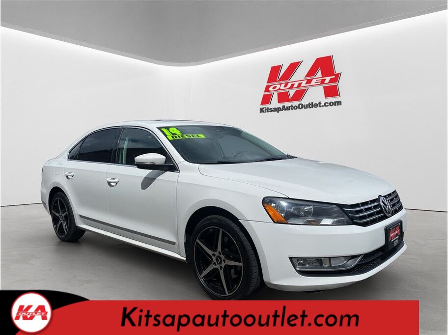 2014 Volkswagen Passat TDI SEL Premium Sedan 4D