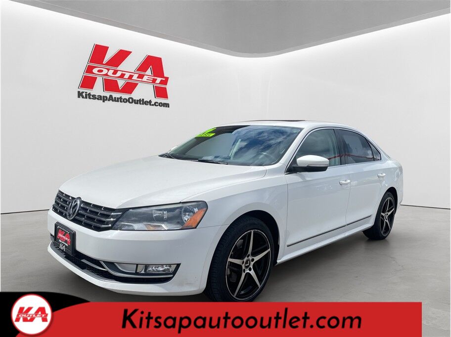 2014 Volkswagen Passat TDI SEL Premium Sedan 4D