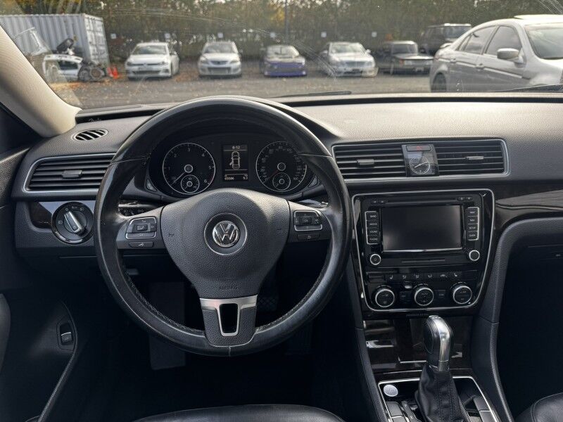 2014 Volkswagen Passat TDI SEL Premium Willow Grove PA 2014 Volkswagen Passat TDI SEL Premium Willow Grove PA