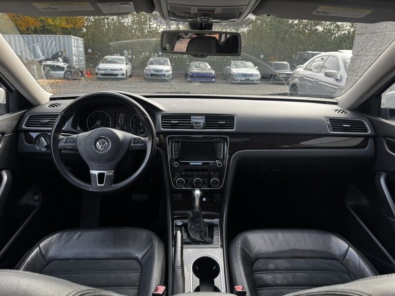 2014 Volkswagen Passat TDI SEL Premium Willow Grove PA 2014 Volkswagen Passat TDI SEL Premium Willow Grove PA