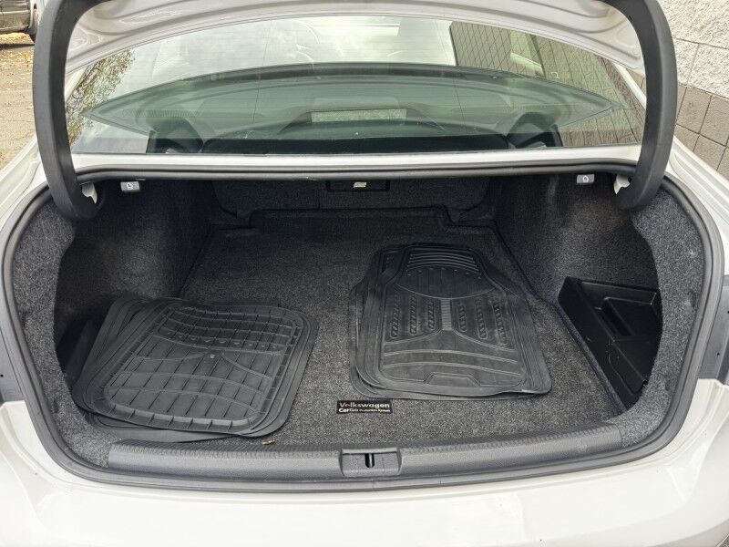 2014 Volkswagen Passat TDI SEL Premium Willow Grove PA 2014 Volkswagen Passat TDI SEL Premium Willow Grove PA