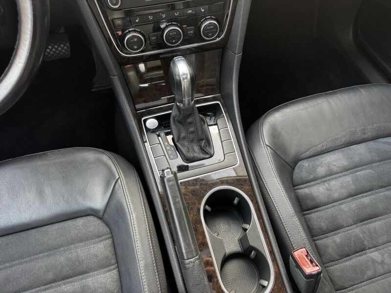 2014 Volkswagen Passat TDI SEL Premium Willow Grove PA 2014 Volkswagen Passat TDI SEL Premium Willow Grove PA