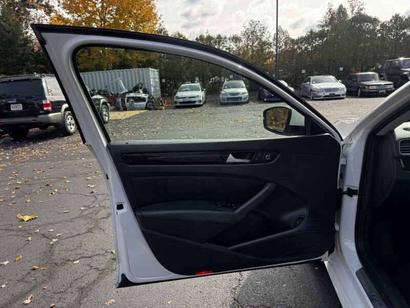 2014 Volkswagen Passat TDI SEL Premium Willow Grove PA 2014 Volkswagen Passat TDI SEL Premium Willow Grove PA