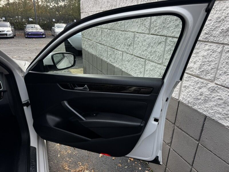 2014 Volkswagen Passat TDI SEL Premium Willow Grove PA 2014 Volkswagen Passat TDI SEL Premium Willow Grove PA