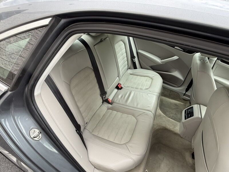 2014 Volkswagen Passat TDI SEL Premium Willow Grove PA