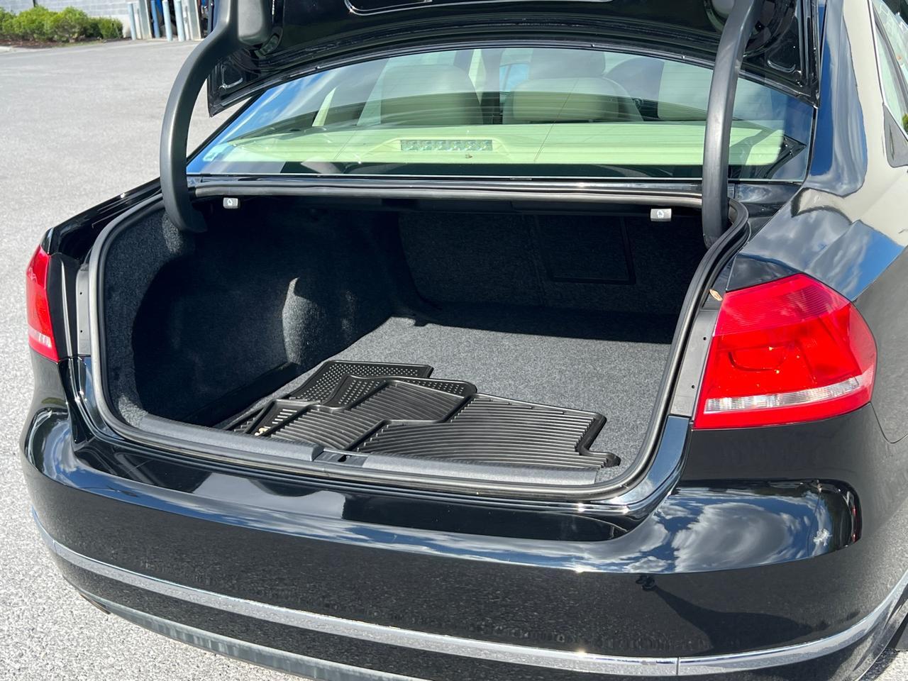 2014 Volkswagen Passat TDI SEL Premium Hagerstown MD
