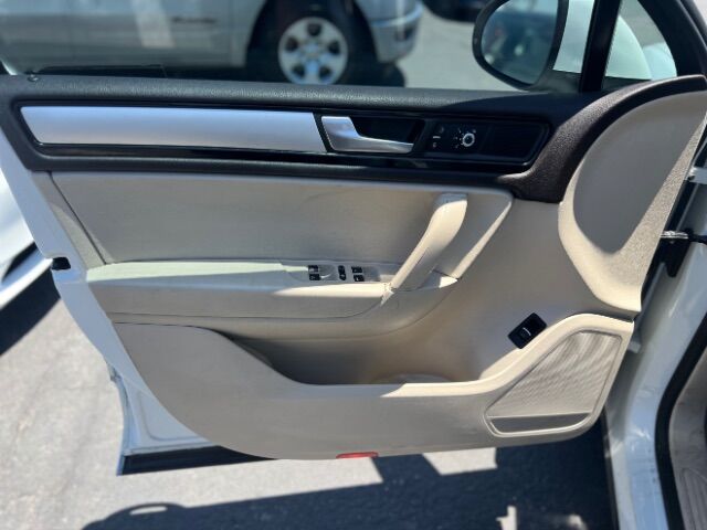 2014 Volkswagen Touareg 3.6L Sport Mesa AZ