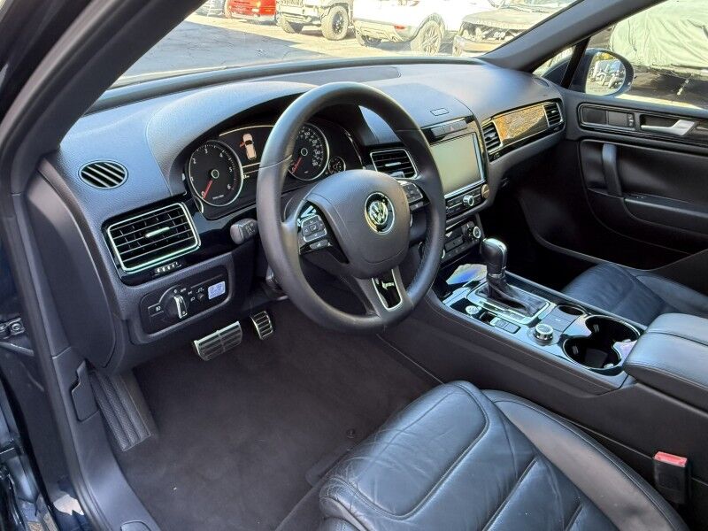 2014 Volkswagen Touareg Lux Willow Grove PA 2014 Volkswagen Touareg Lux Willow Grove PA