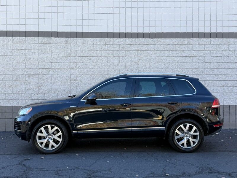 2014 Volkswagen Touareg Lux Willow Grove PA 2014 Volkswagen Touareg Lux Willow Grove PA