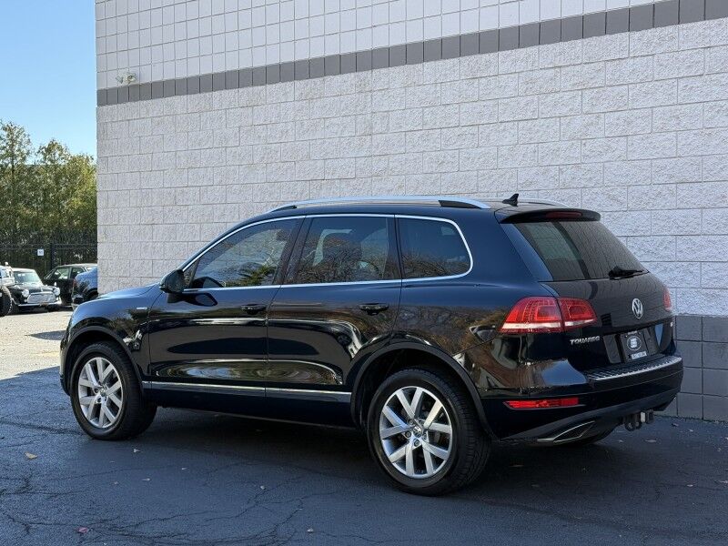 2014 Volkswagen Touareg Lux Willow Grove PA 2014 Volkswagen Touareg Lux Willow Grove PA