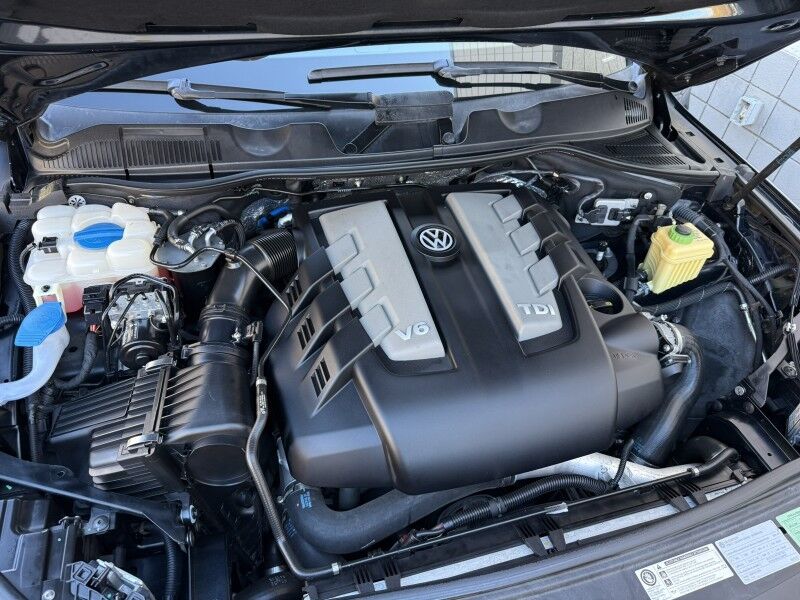 2014 Volkswagen Touareg Lux Willow Grove PA 2014 Volkswagen Touareg Lux Willow Grove PA