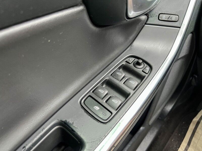 2014 Volvo S60 T5 Premier Wilmington NC