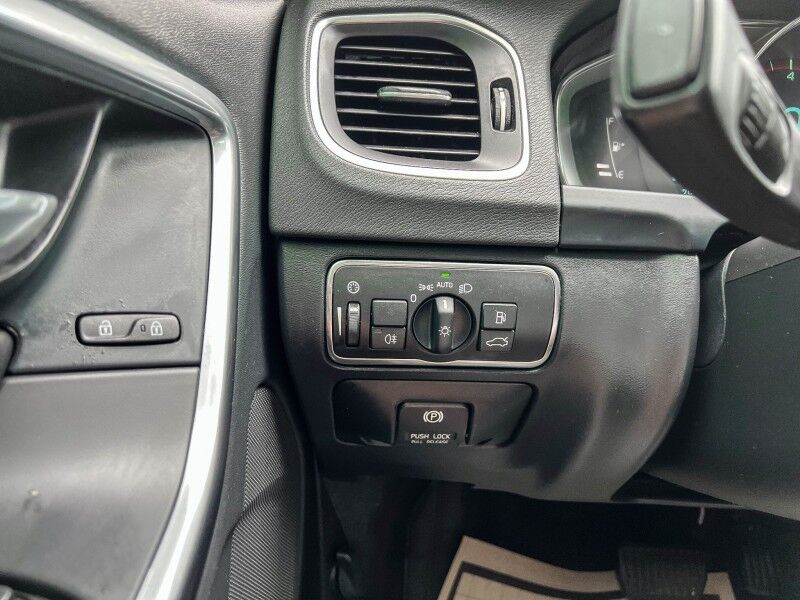 2014 Volvo S60 T5 Premier Wilmington NC