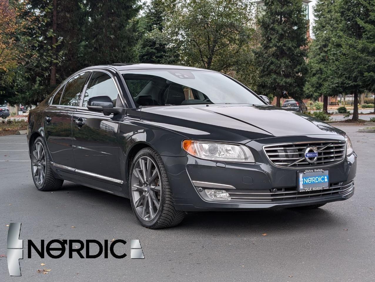2014 Volvo S80 T6 AWD Inscription Platinum w/Volvo Premium Sound, Adaptive Cruise, Xenon Lights, Heated & Cooled Se