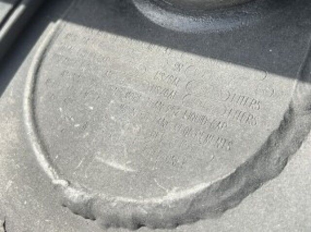 2014 Volvo VNL Sleeper Cab Truck Mechanic Special, Sold AS IS Miami FL