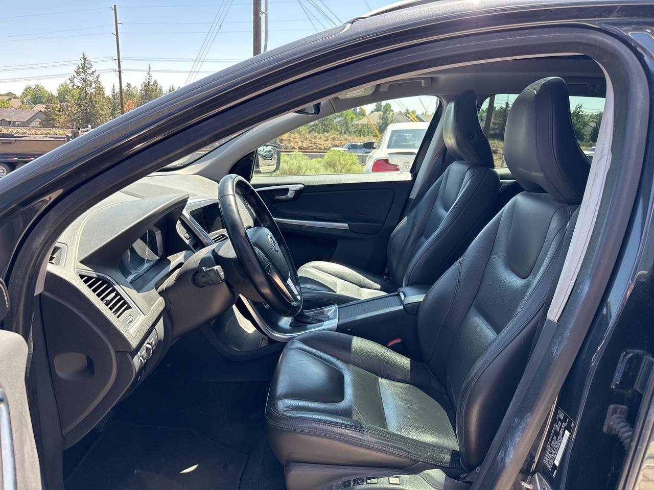 2014 Volvo XC60 3.2 Platinum Bend OR