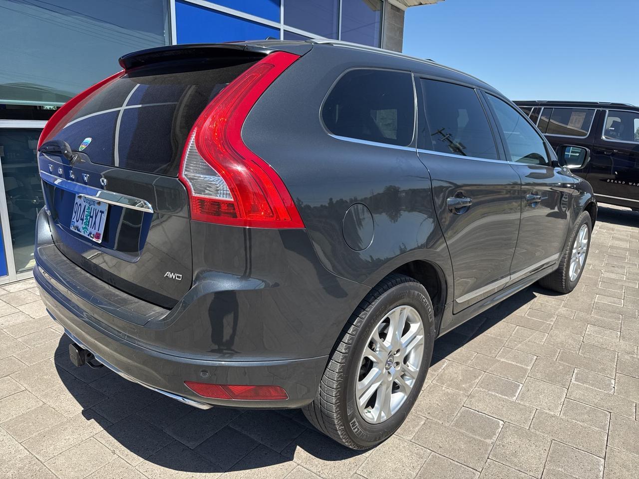 2014 Volvo XC60 3.2 Platinum Bend OR