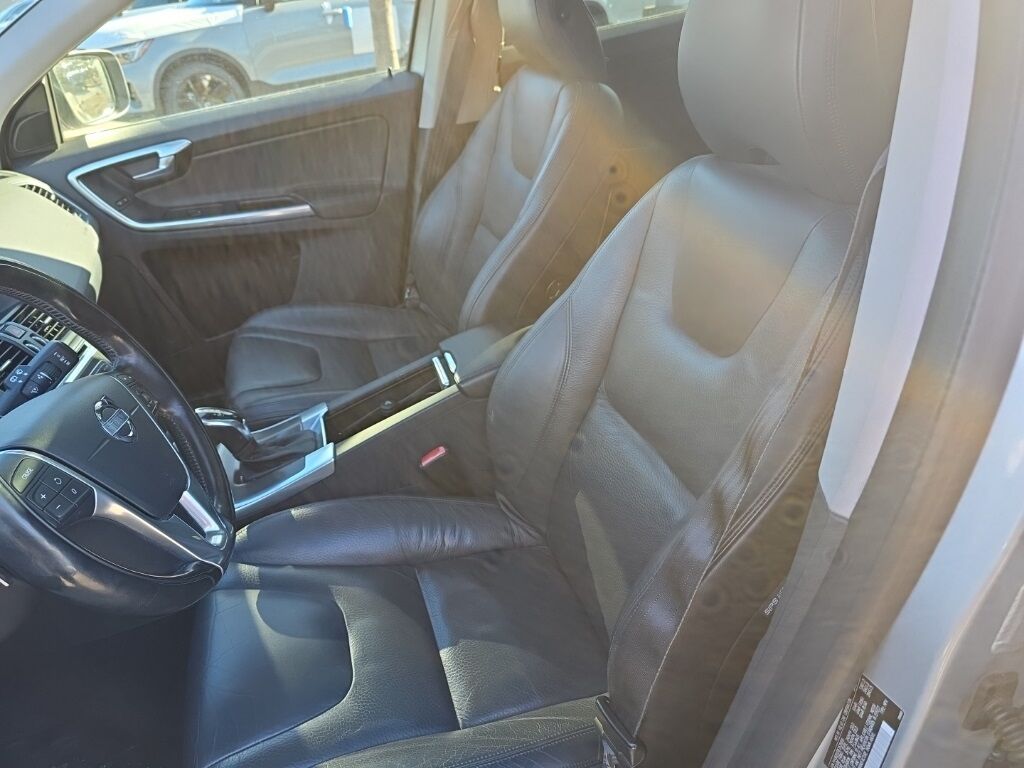 2014 Volvo XC60 T6 Platinum Hunt Valley MD