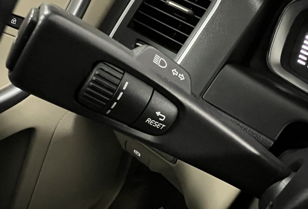 2014 Volvo XC60 T6 R-Design Highlands Ranch CO