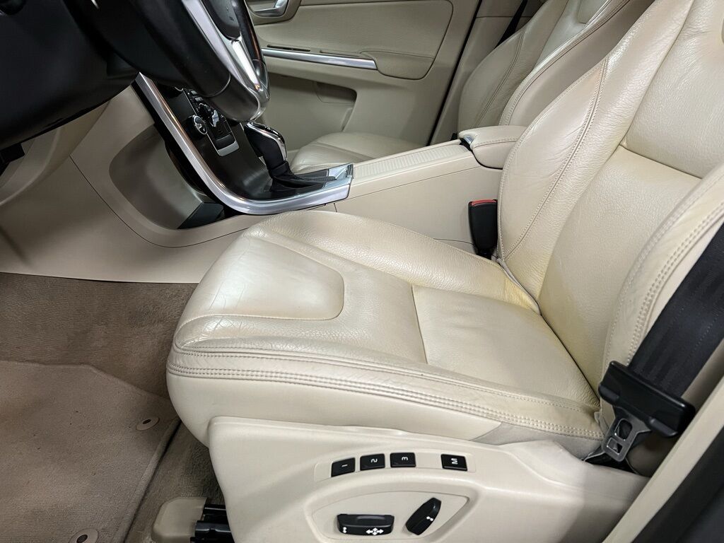 2014 Volvo XC60 T6 R-Design Loveland CO