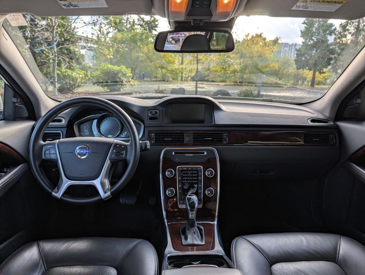 2014 Volvo XC70 T6 AWD Premier Plus w/High Performance Audio, Blind Spot Information, Moon Roof & Heated Leather Sea Portland OR