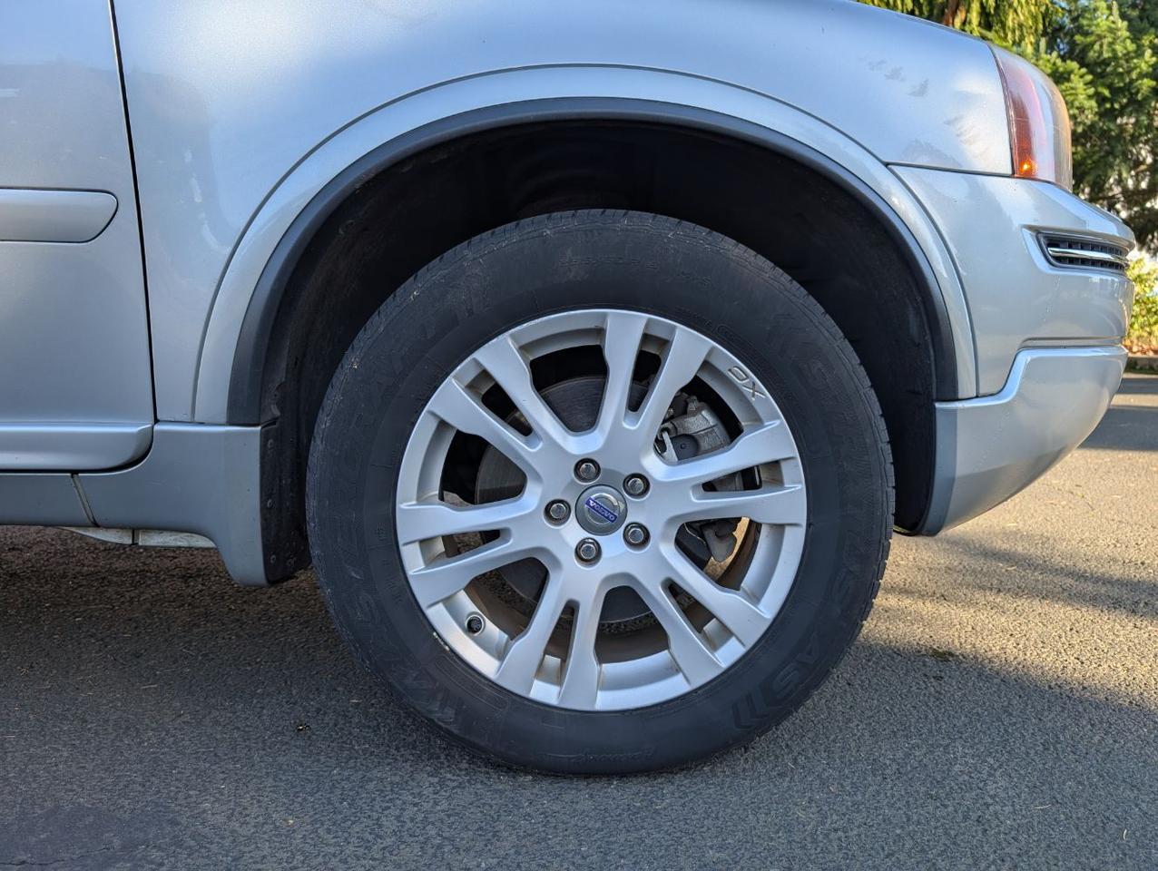 2014 Volvo XC90 3.2 AWD | High Performance Audio, Heated Leather Seats, Third Row & Moon Roof Portland OR