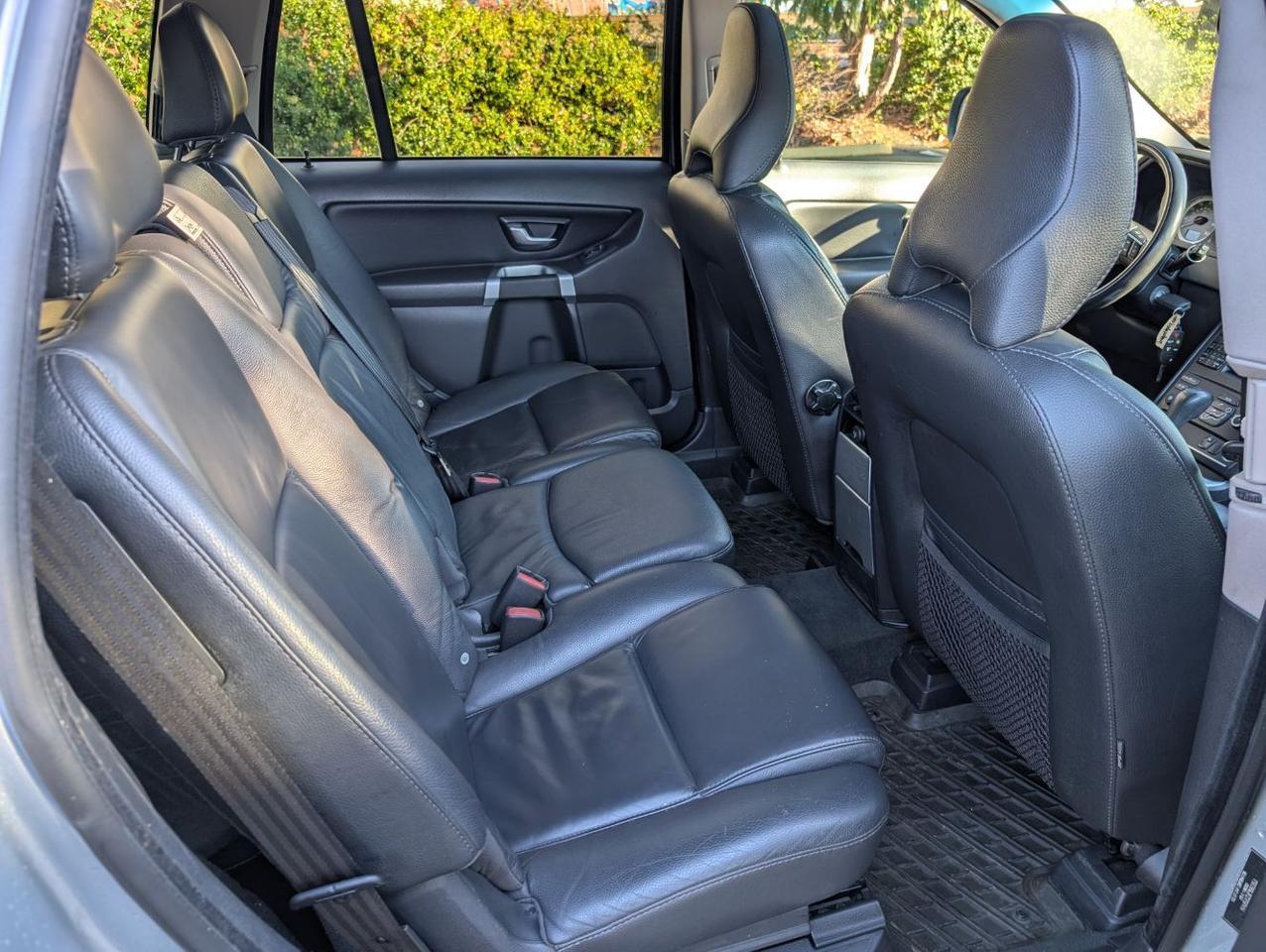 2014 Volvo XC90 3.2 AWD | High Performance Audio, Heated Leather Seats, Third Row & Moon Roof Portland OR