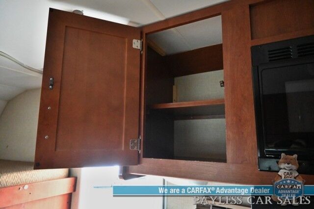 2014 Winnebago Minnie Winnie  Anchorage AK