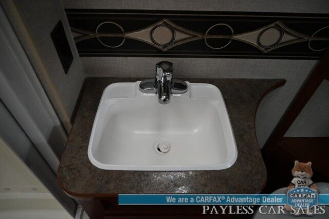 2014 Winnebago Minnie Winnie  Anchorage AK