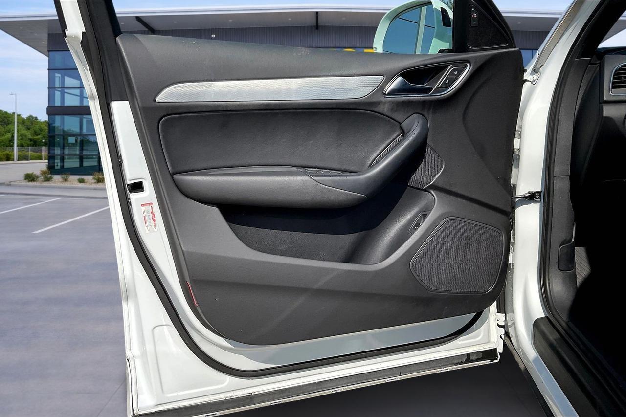 2015 AUDI Q3 PREMIUM PLUS Houston TX