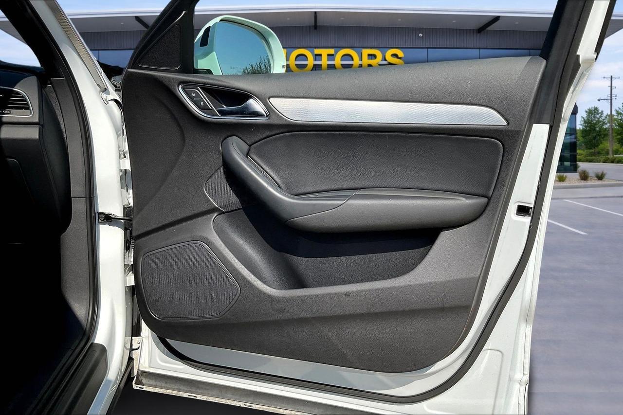 2015 AUDI Q3 PREMIUM PLUS Houston TX