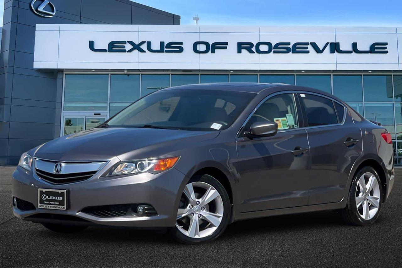 2015 Acura ILX Tech Pkg