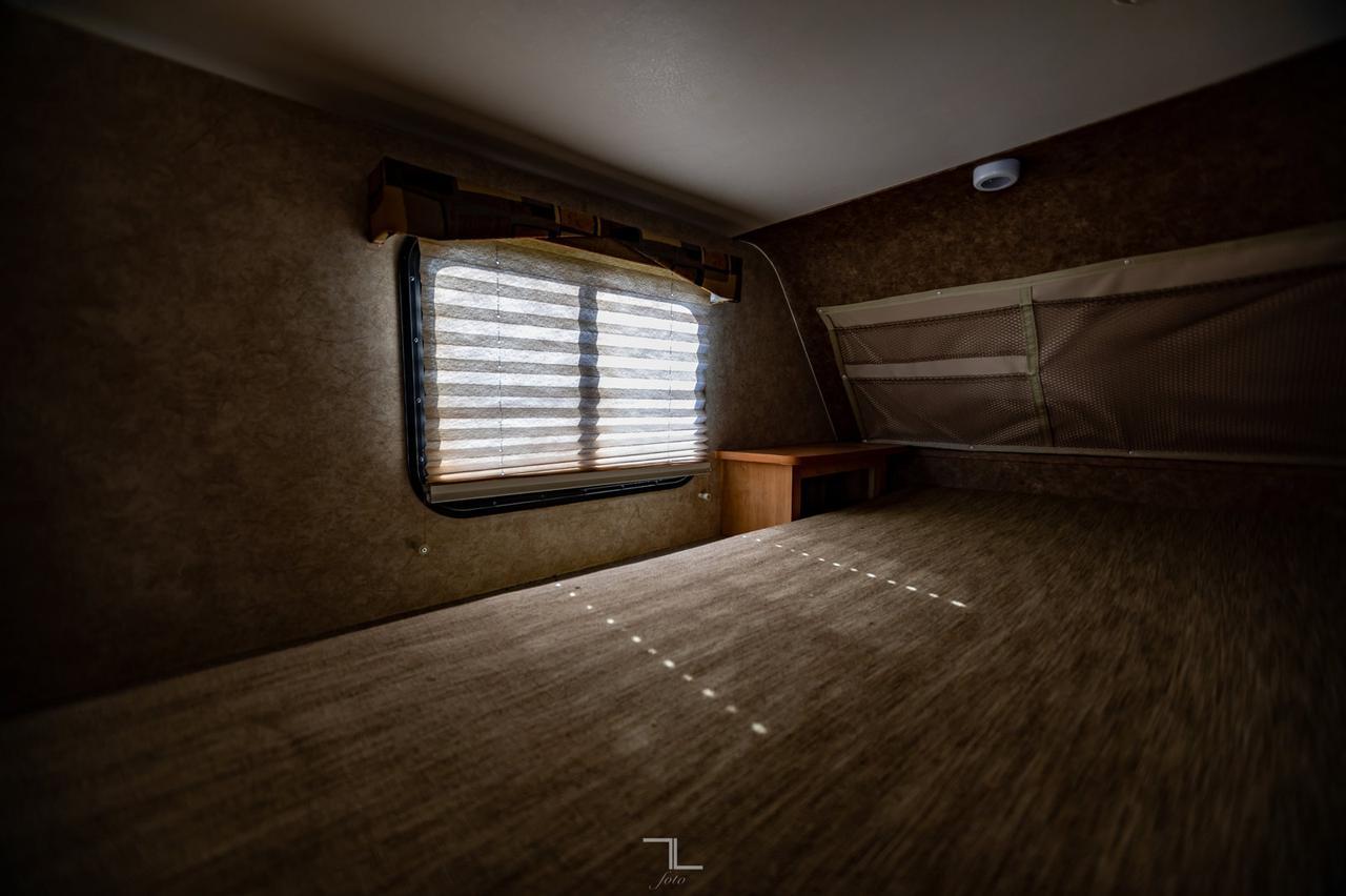 2015 Adventurer 80RB Truck Camper Red Deer AB