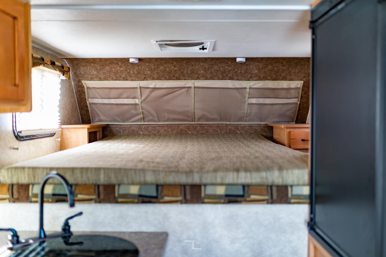 2015 Adventurer 80RB Truck Camper Red Deer AB