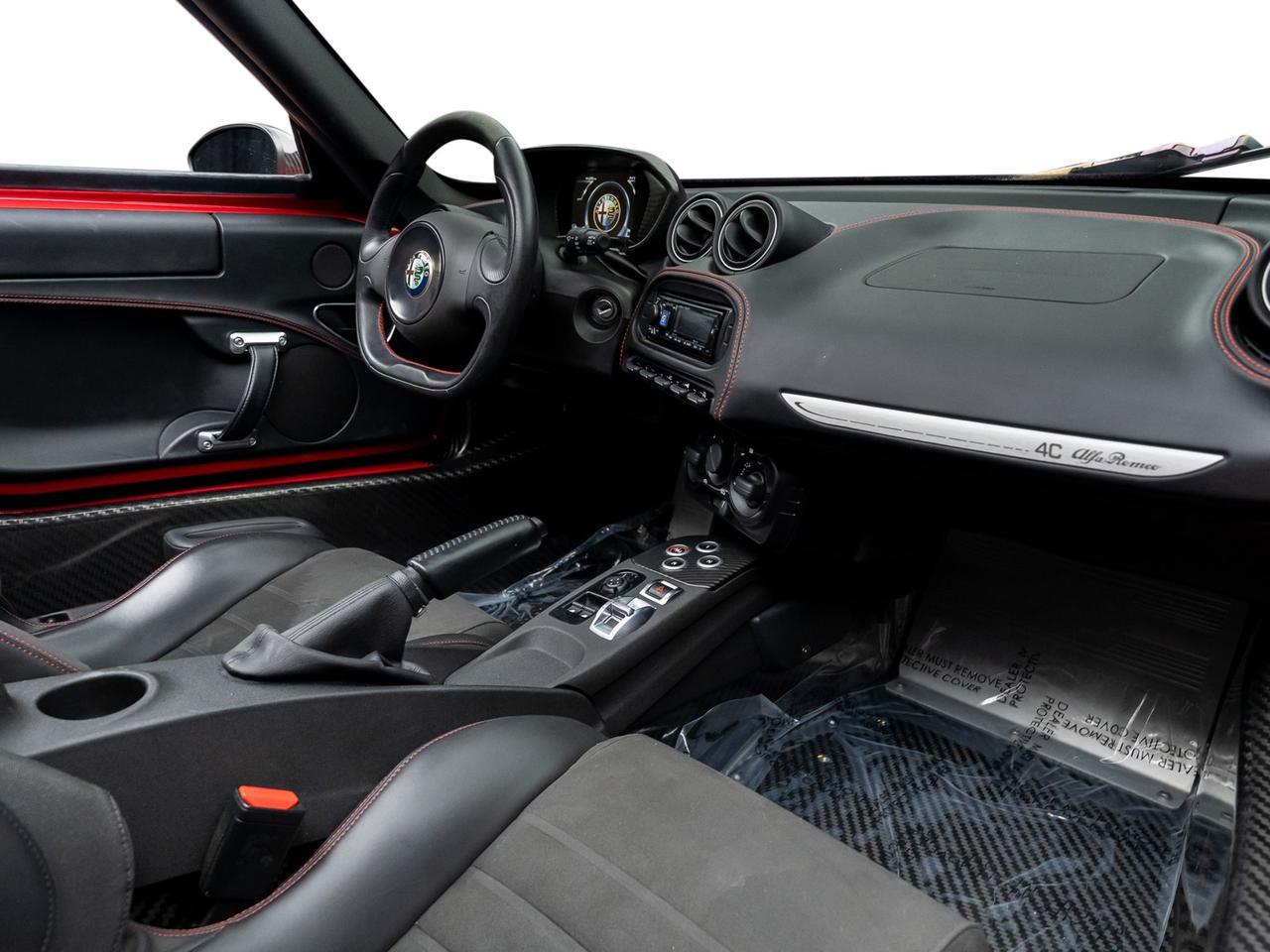 2015 Alfa Romeo 4C Base