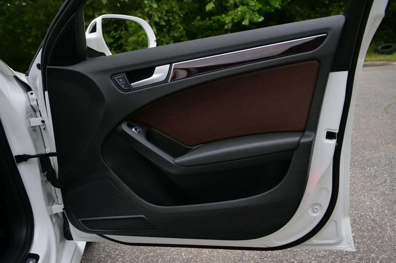 2015 Audi A4 Premium Plus Quattro / Technology Package / Heated Seats! Lincolnton NC