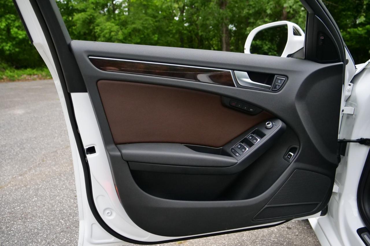 2015 Audi A4 Premium Plus Quattro / Technology Package / Heated Seats! Lincolnton NC