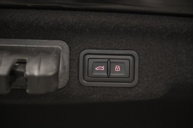 2015 Audi A8 L 4.0 Quattro 4dr Sedan Chicago IL