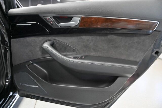 2015 Audi A8 L 4.0 Quattro 4dr Sedan Chicago IL