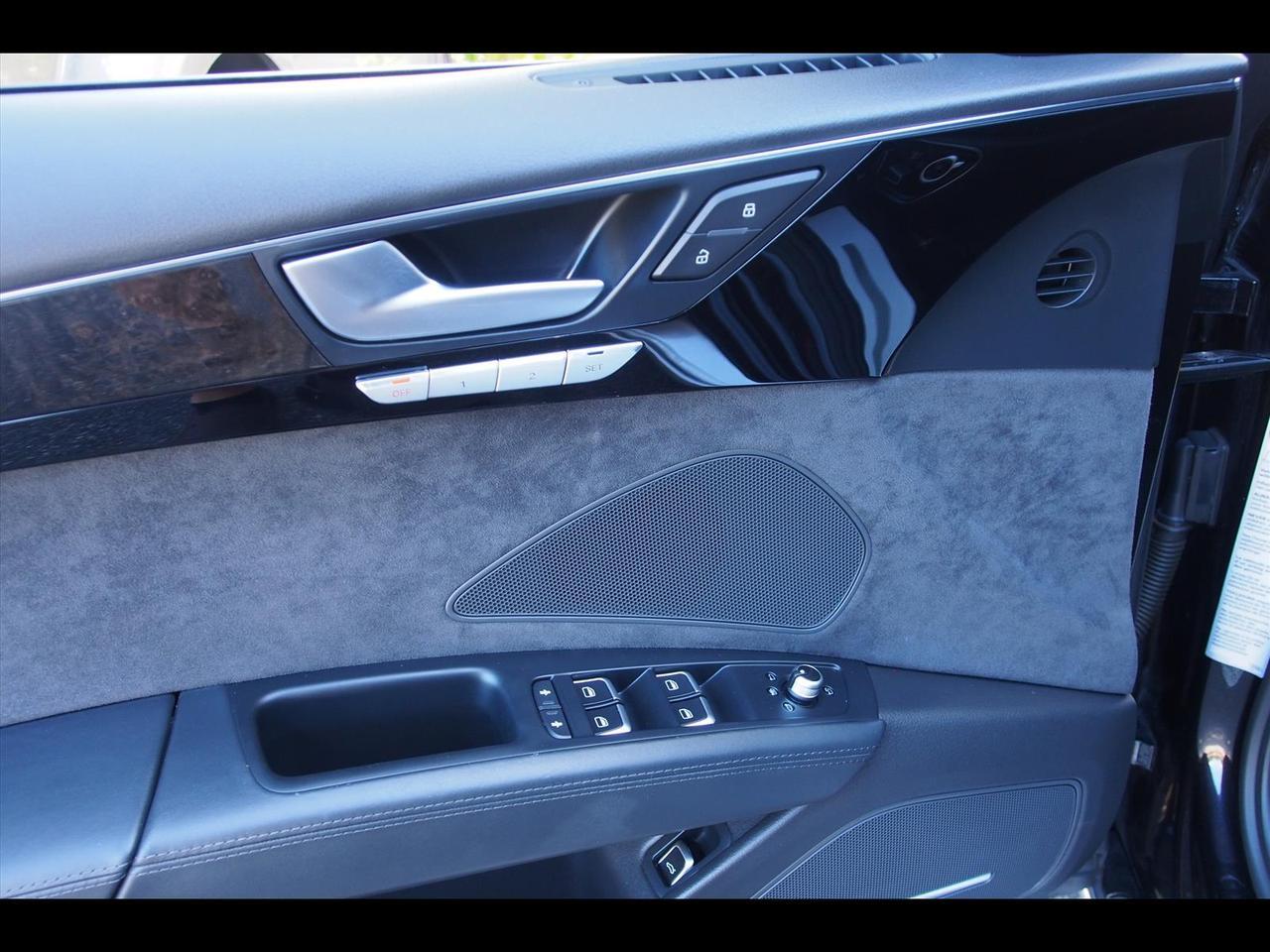 2015 Audi A8 L 4.0T quattro